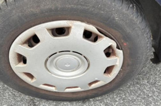 Aile avant droit VOLKSWAGEN PASSAT 4