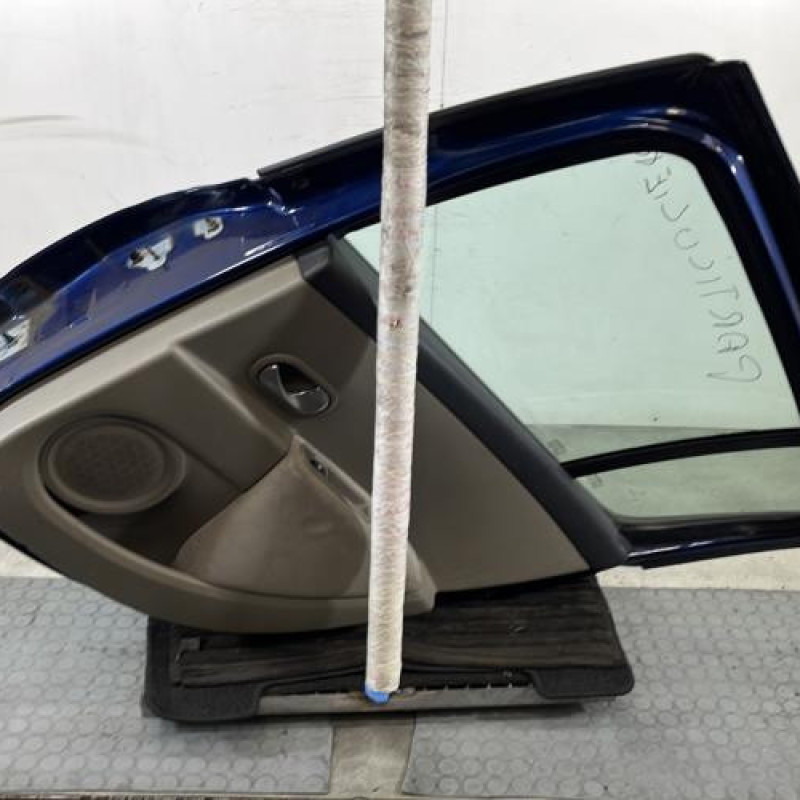 Porte arriere droit RENAULT CLIO 3 Photo n°5