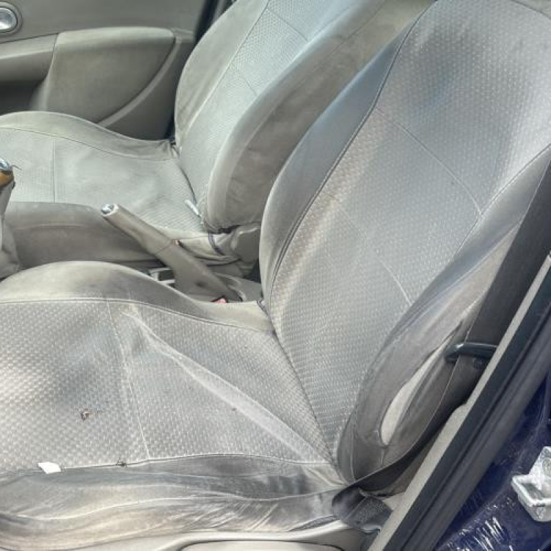 Porte arriere droit RENAULT CLIO 3 Photo n°17
