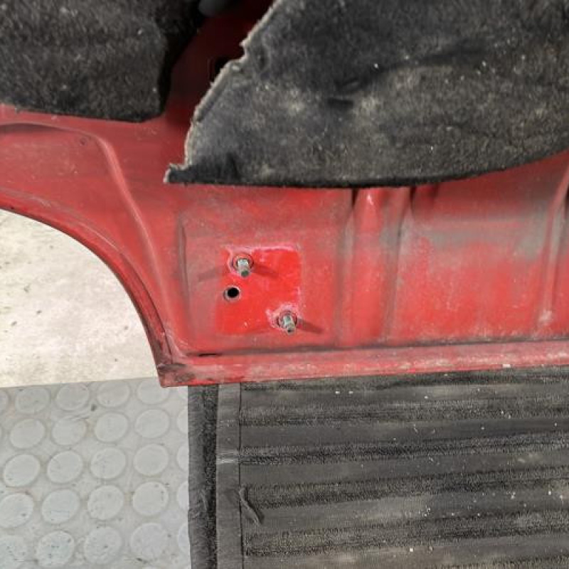 Capot RENAULT CLIO 1 Photo n°9