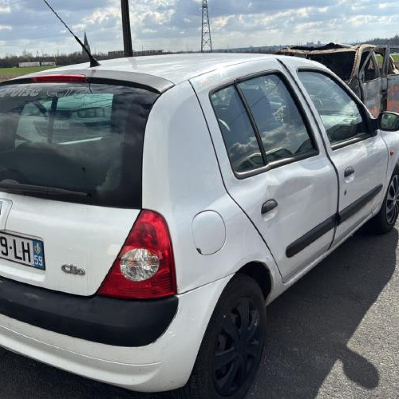 Vitre avant droit RENAULT CLIO 2 Photo n°7