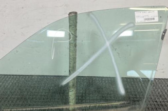 Vitre avant gauche RENAULT CLIO 2 Photo n°1