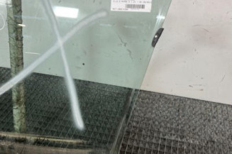 Vitre avant gauche RENAULT CLIO 2