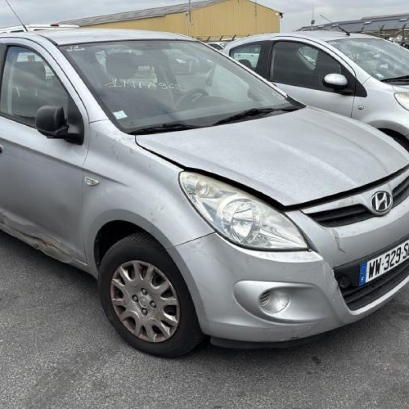 Vitre avant gauche HYUNDAI I 20 1 Photo n°6
