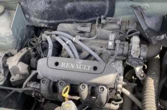 Vitre avant gauche RENAULT CLIO 2