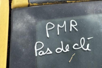 Vitre avant droit SEAT IBIZA 2