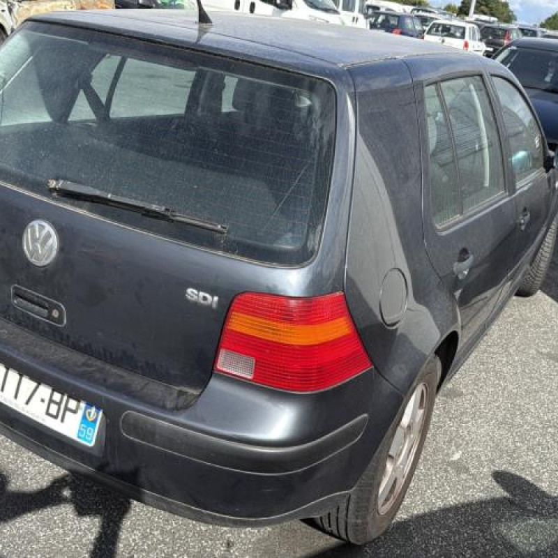 Vitre arriere droit VOLKSWAGEN GOLF 4 Photo n°7