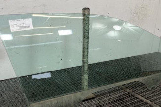 Vitre avant droit VOLKSWAGEN POLO 5