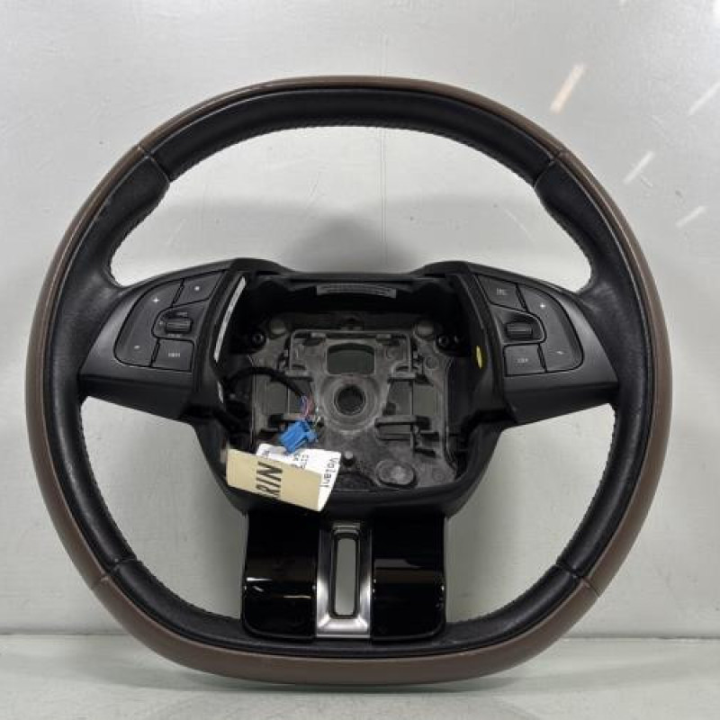 Volant CITROEN C4 CACTUS Photo n°1