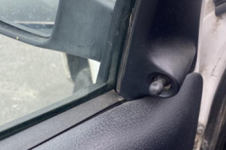Vitre arriere gauche PEUGEOT 106