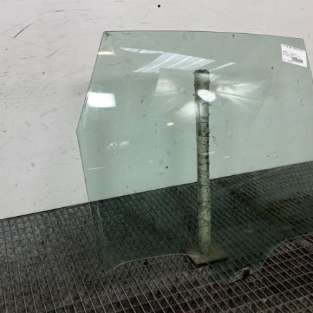 Vitre arriere droit RENAULT SCENIC 2