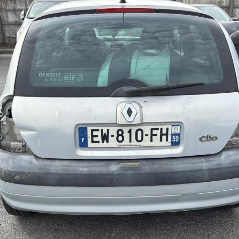 Vitre avant gauche RENAULT CLIO 2 Photo n°9