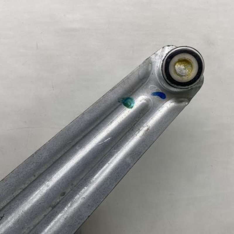 Leve vitre electrique arriere droit HYUNDAI I 10 2 Photo n°4