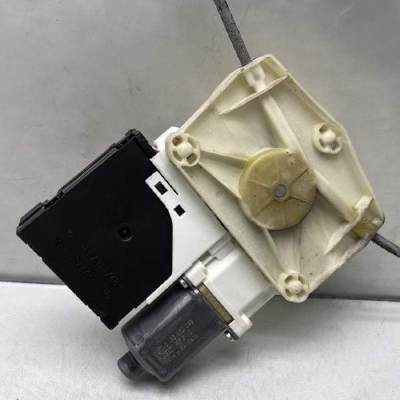 Leve vitre electrique arriere droit AUDI A3 2 Photo n°3
