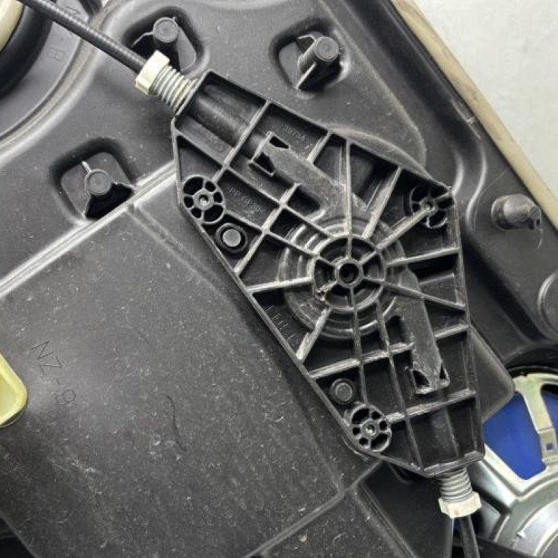 Leve vitre electrique arriere droit JEEP CHEROKEE 4 Photo n°6