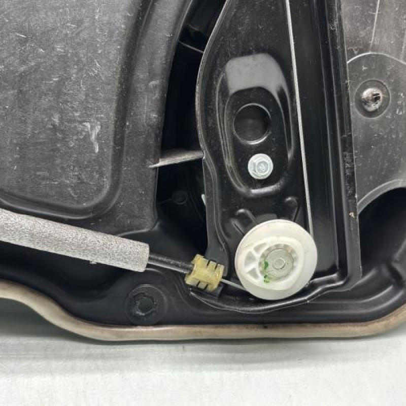 Leve vitre electrique avant droit JEEP CHEROKEE 4 Photo n°8