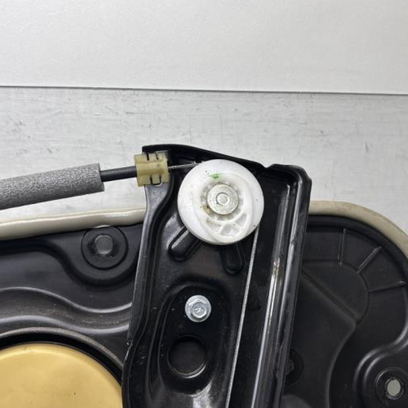 Leve vitre electrique avant gauche JEEP CHEROKEE 4 Photo n°7