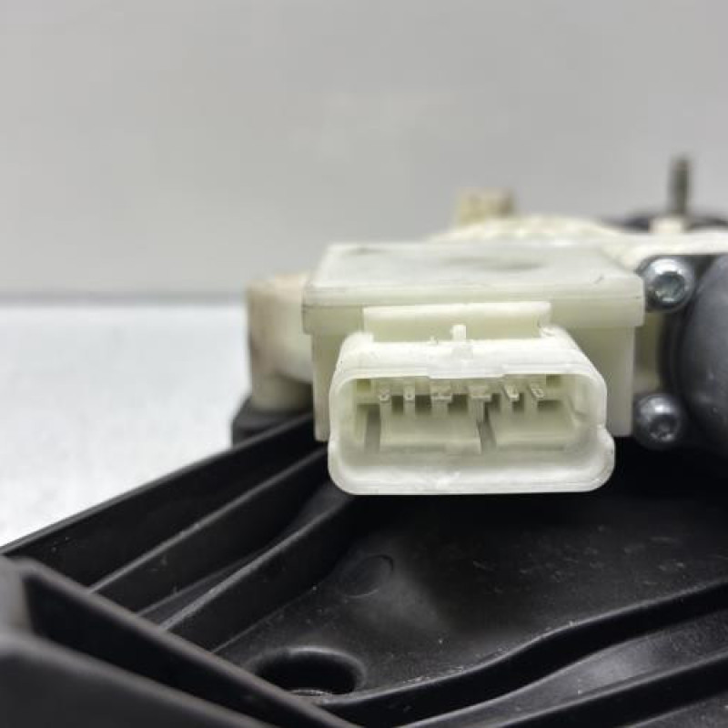 Leve vitre electrique arriere droit RENAULT CLIO 5 Photo n°6