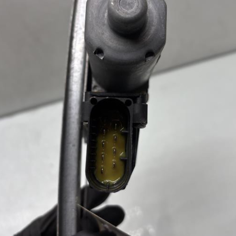 Leve vitre electrique arriere gauche MERCEDES CLASSE E 210 Photo n°2