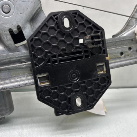 Leve vitre electrique arriere droit DACIA SANDERO 2