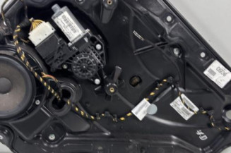 Leve vitre electrique arriere droit VOLKSWAGEN GOLF 6 Photo n°1