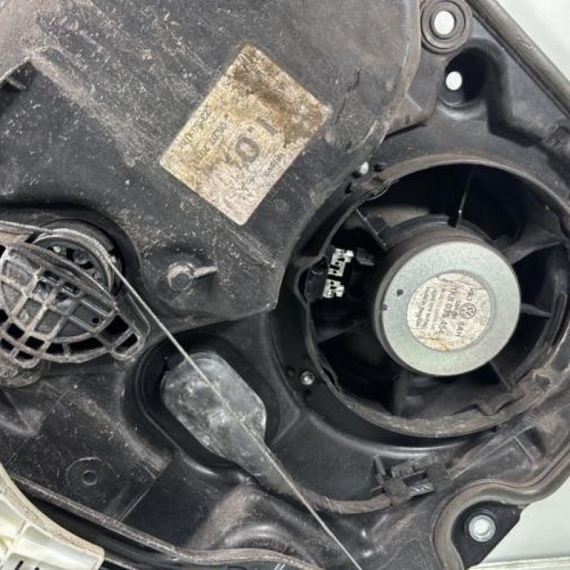 Leve vitre electrique arriere droit VOLKSWAGEN GOLF 6 Photo n°7