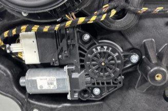 Leve vitre electrique arriere gauche VOLKSWAGEN GOLF 6