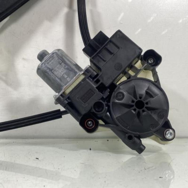 Leve vitre electrique arriere droit VOLKSWAGEN POLO 6 Photo n°2