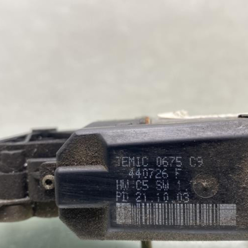 Leve vitre electrique arriere gauche RENAULT LAGUNA 2 Photo n°5