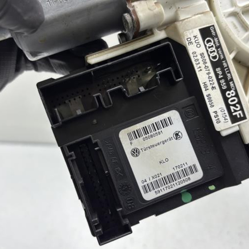 Leve vitre electrique arriere droit AUDI A3 2 Photo n°7