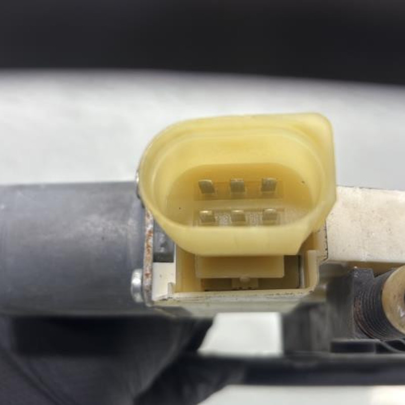 Leve vitre electrique arriere gauche FORD MONDEO 3 Photo n°5