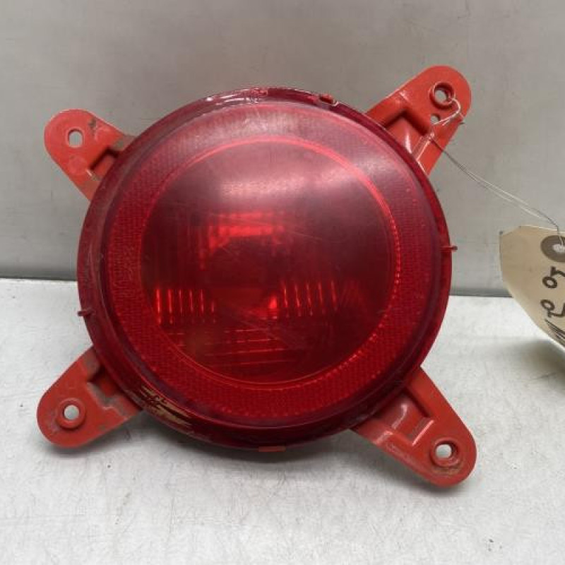 Anti brouillard arriere gauche HYUNDAI I 10 2 Photo n°1