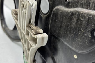 Leve vitre electrique arriere gauche VOLKSWAGEN PASSAT 5
