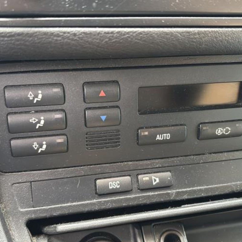 Leve vitre electrique arriere gauche BMW SERIE 3 E46 Photo n°13