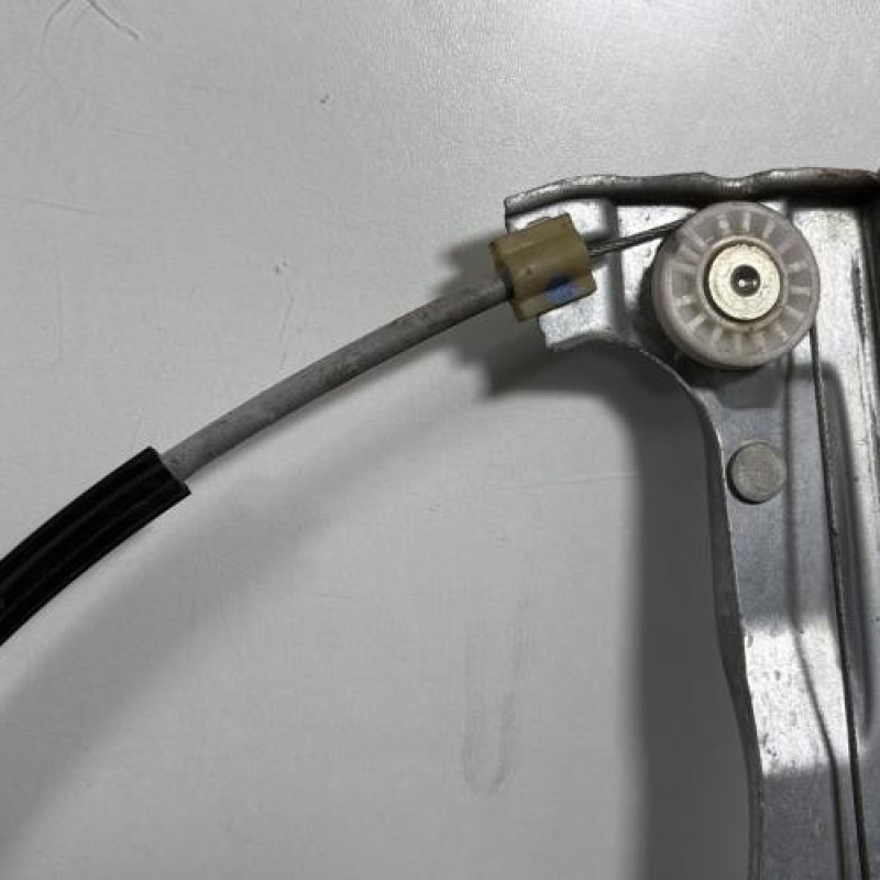 Leve vitre electrique avant droit CITROEN C4 CACTUS Photo n°9