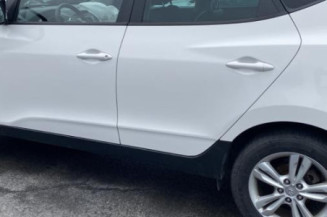 Anti brouillard arriere gauche HYUNDAI IX 35
