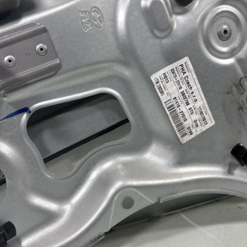 Leve vitre electrique arriere gauche HYUNDAI IX 35 Photo n°3