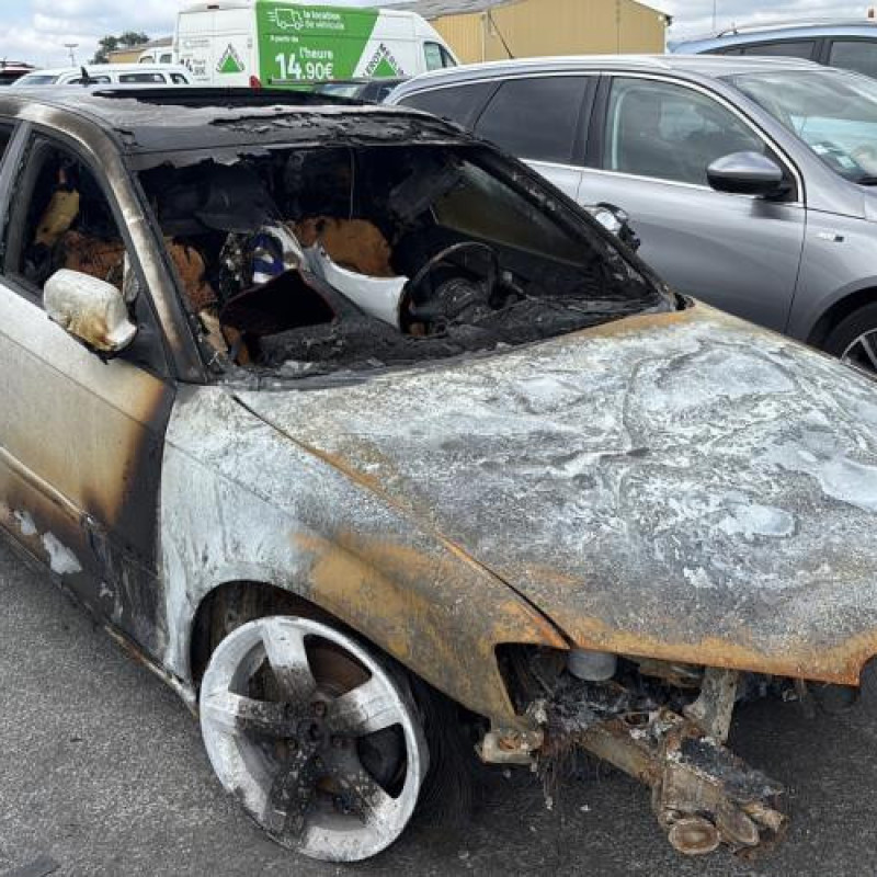 Leve vitre electrique arriere gauche AUDI A3 2 Photo n°18
