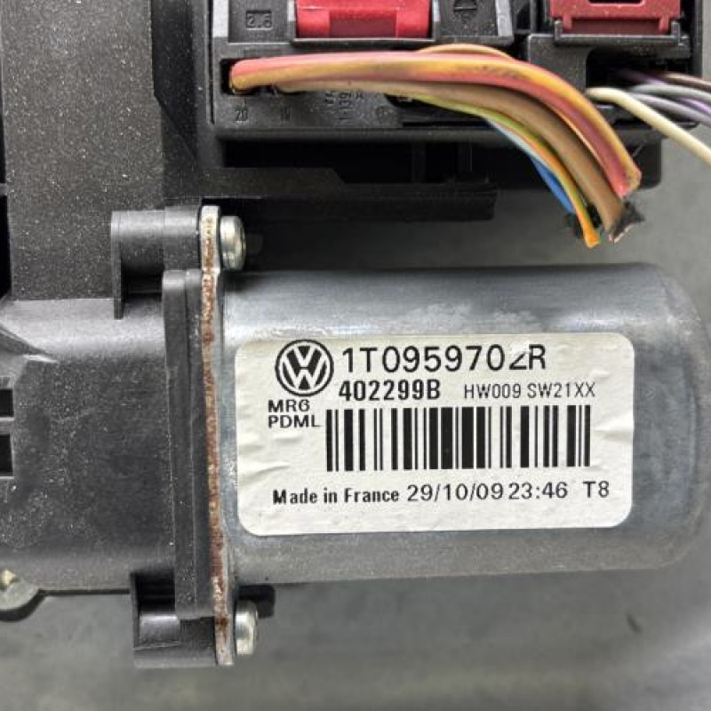 Leve vitre electrique avant droit VOLKSWAGEN CADDY 3 Photo n°5