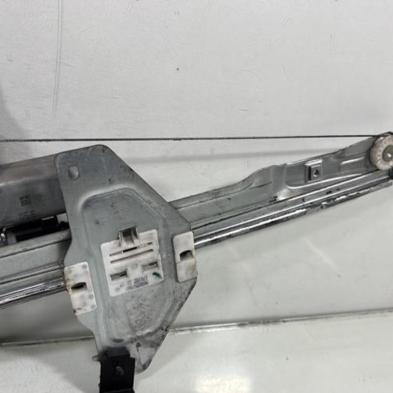 Leve vitre electrique avant droit PEUGEOT PARTNER 2 Photo n°4