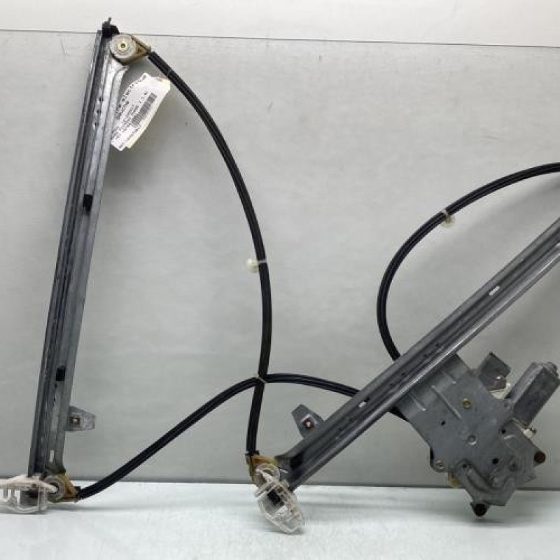 Leve vitre electrique avant gauche CITROEN XSARA PICASSO Photo n°1