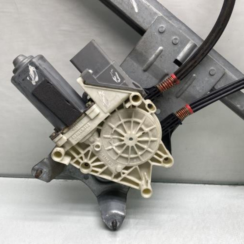 Leve vitre electrique avant gauche CITROEN XSARA PICASSO Photo n°7