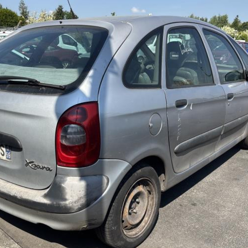 Leve vitre electrique avant gauche CITROEN XSARA PICASSO Photo n°11