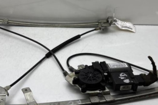Leve vitre electrique avant droit RENAULT MEGANE 2 Photo n°1