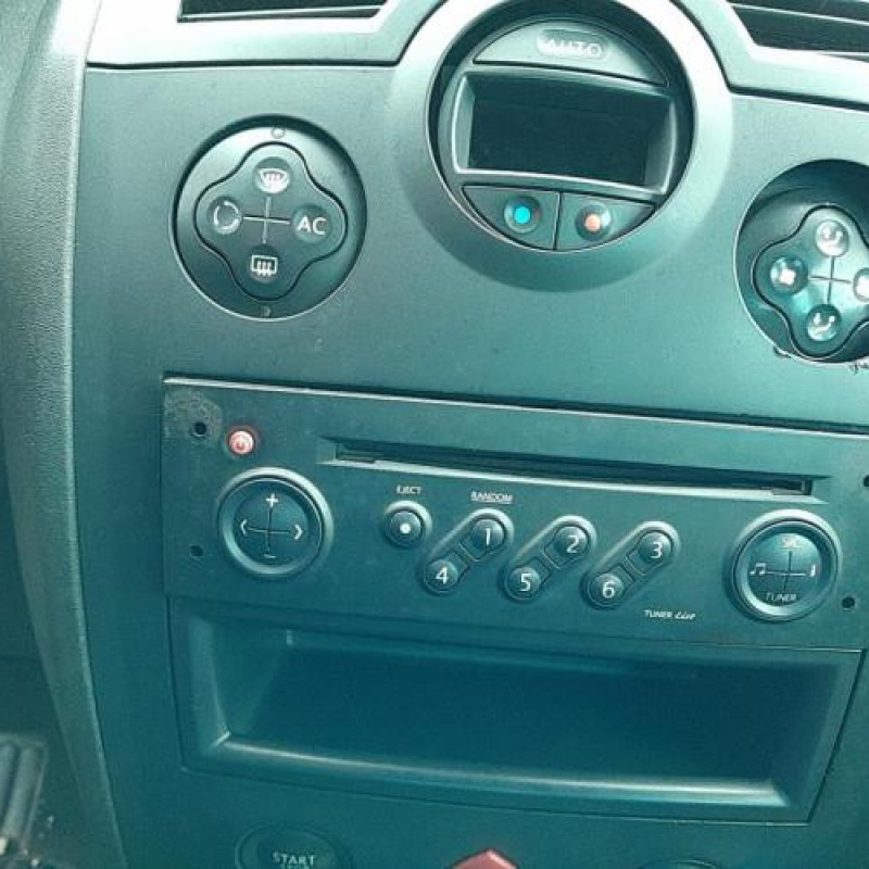 Leve vitre electrique avant droit RENAULT MEGANE 2 Photo n°11