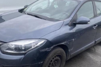 Pretensionneur de ceinture avant gauche RENAULT MEGANE 3