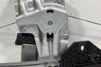 Leve vitre electrique avant droit DACIA SANDERO 2
