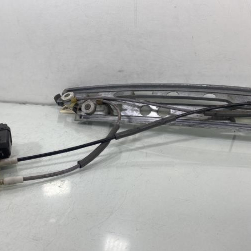 Leve vitre electrique avant droit RENAULT MEGANE 2 Photo n°3