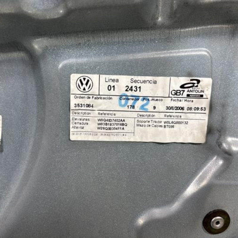 Leve vitre electrique avant droit VOLKSWAGEN POLO 4 Photo n°2