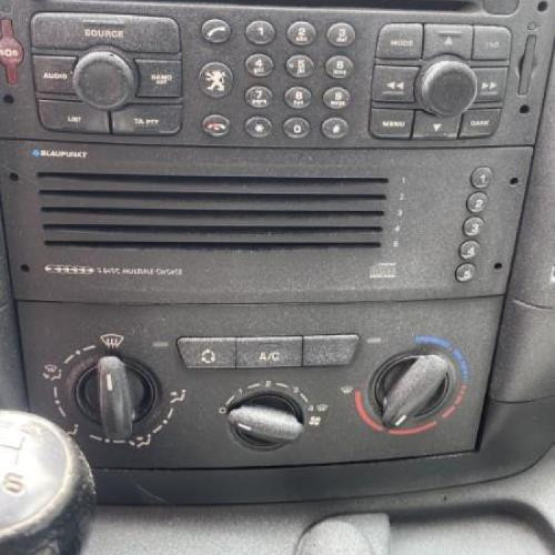 Autoradio d'origine PEUGEOT EXPERT 2 Photo n°11
